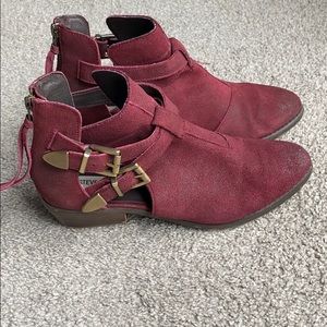 Steve Madden Cinch Bootie